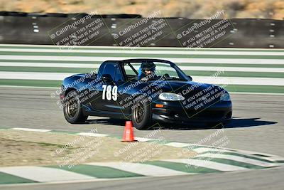 media/Dec-13-2025-Extreme Speed (Sat) [[d129ecb0b9]]/Advanced/Session 1 (Turn 2)/